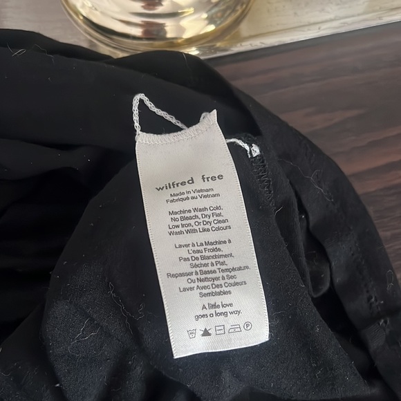 Wilfred Free black tie wrap waist flattering tshirt dress - Picture 7 of 8